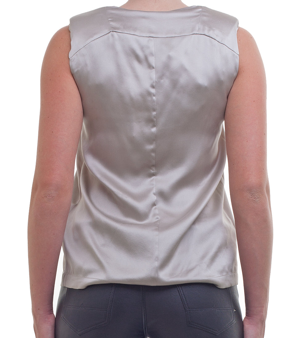 Low Cut Top