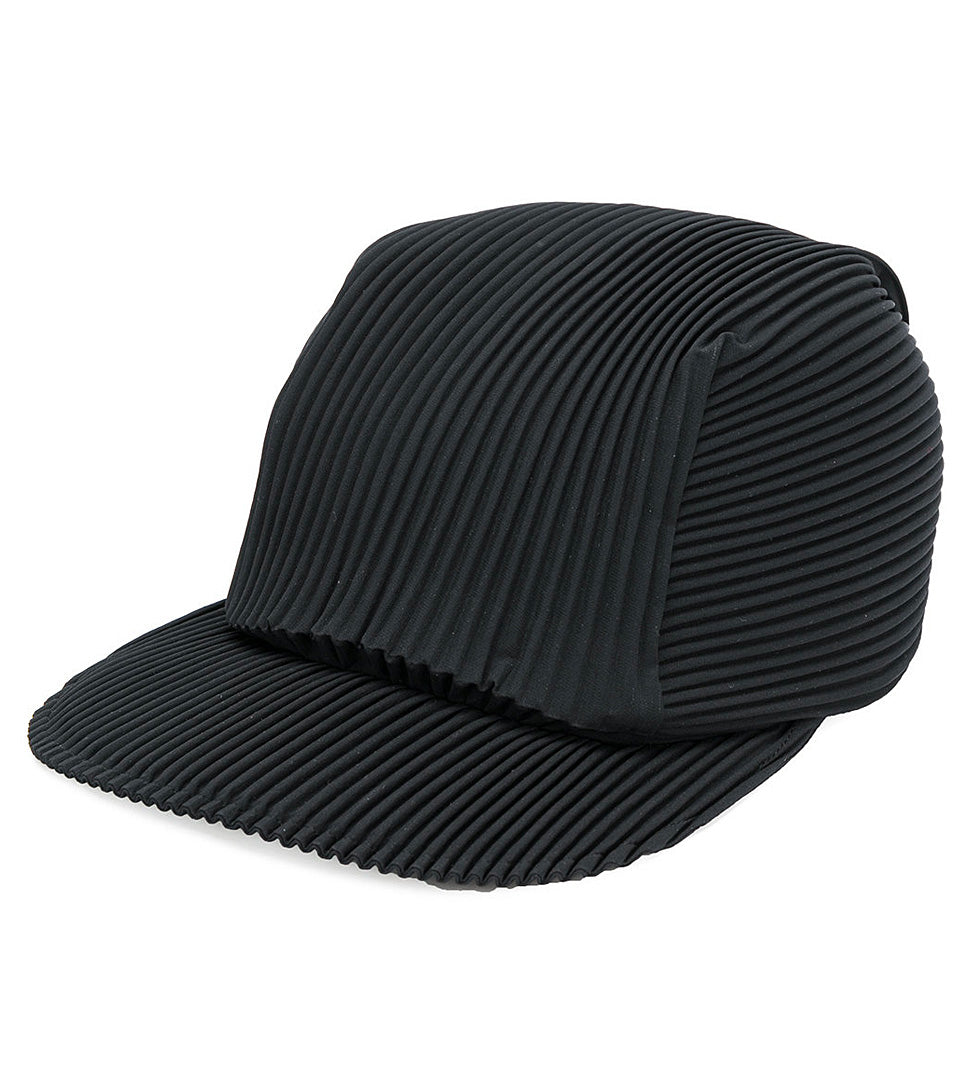 Pleated cap
