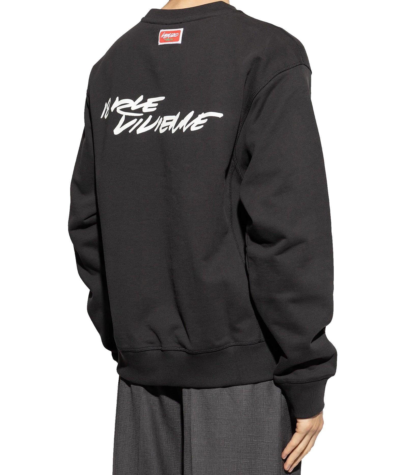 Futura sweater